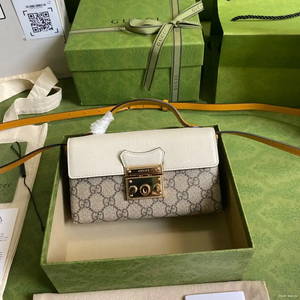 First bag ru mini GUCCI padlock bag 0630